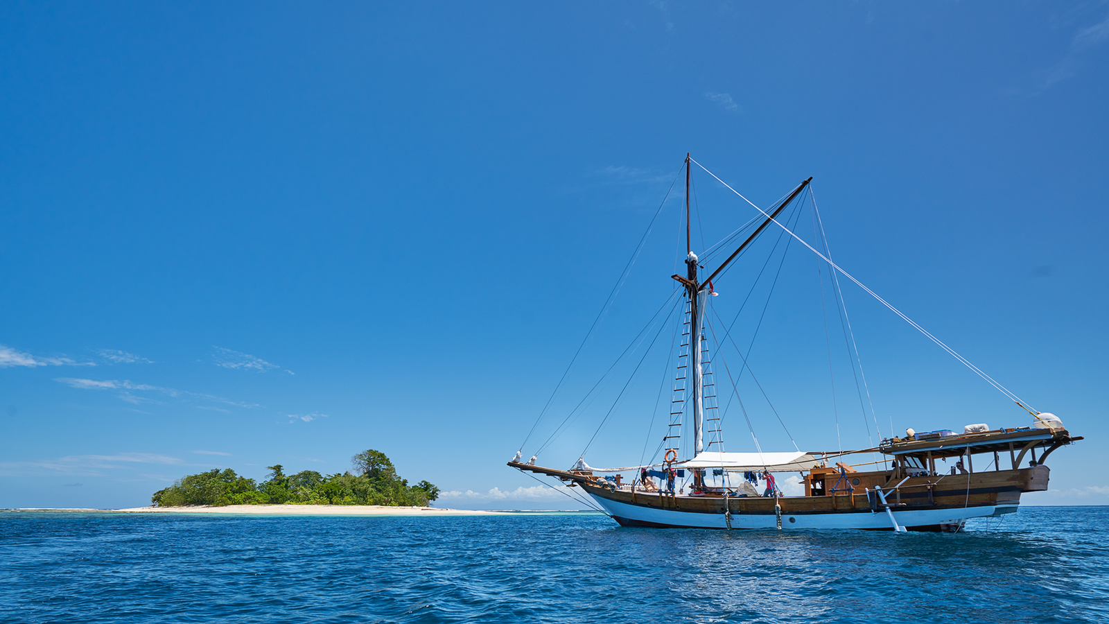 Picture of Liveaboard boat